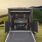 29SS rear exterior ramp May Show Optional Features. Features and Options Subject to Change Without Notice.