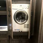 Washer and Dryer Wardrobe May Show Optional Features. Features and Options Subject to Change Without Notice.