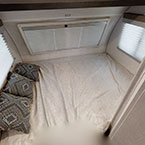 Bed May Show Optional Features. Features and Options Subject to Change Without Notice.