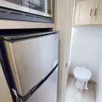 Fridge and toilet May Show Optional Features. Features and Options Subject to Change Without Notice.