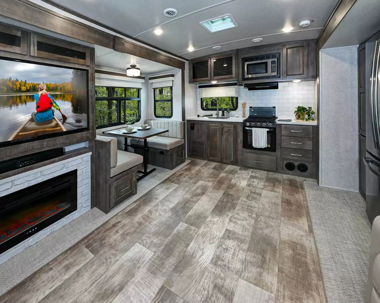 Rockwood Signature Travel Trailers 8332SB Forest River RV