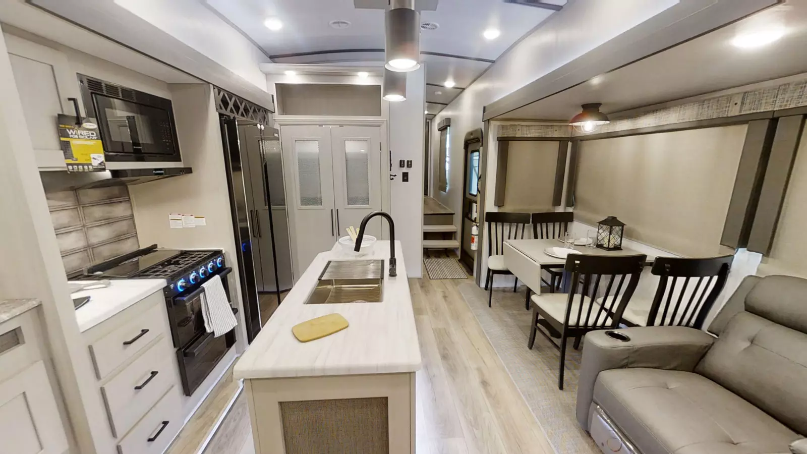 Wildwood Heritage Glen Fifth Wheels 369BL Forest River RV