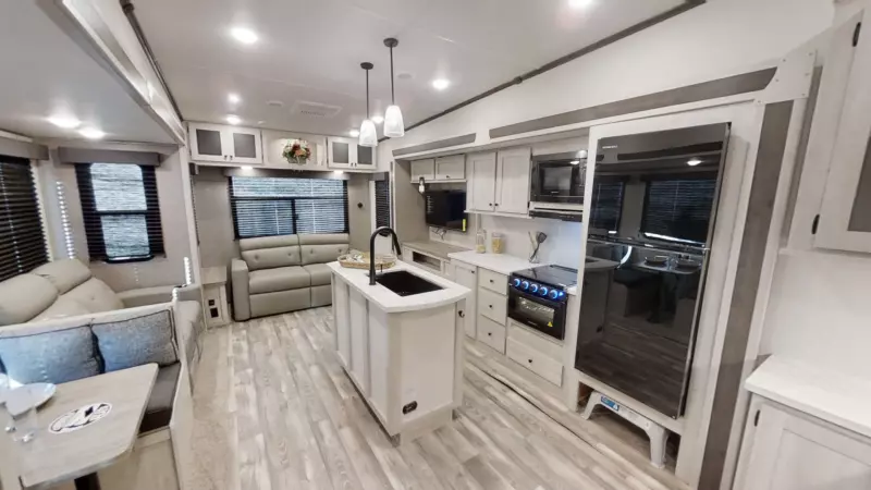 Wildcat Fifth Wheels Main Room