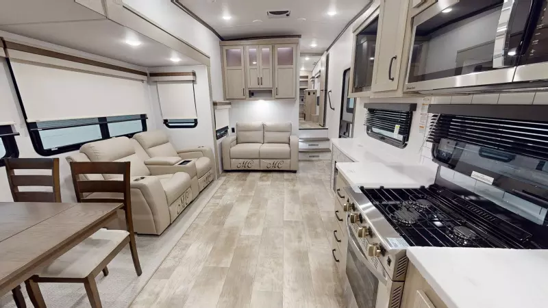 376RK Floorplan Main Room